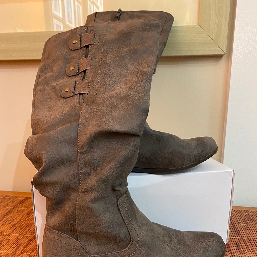 Tan boots